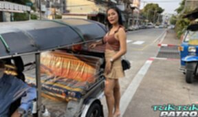 Party picked up in tuktuk fucked doggy style and given facial